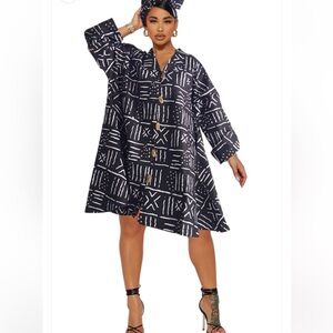 35 LONG TUNIC KNEE LENGTH DRESS
/ TRENCH COAT / BLOUSE